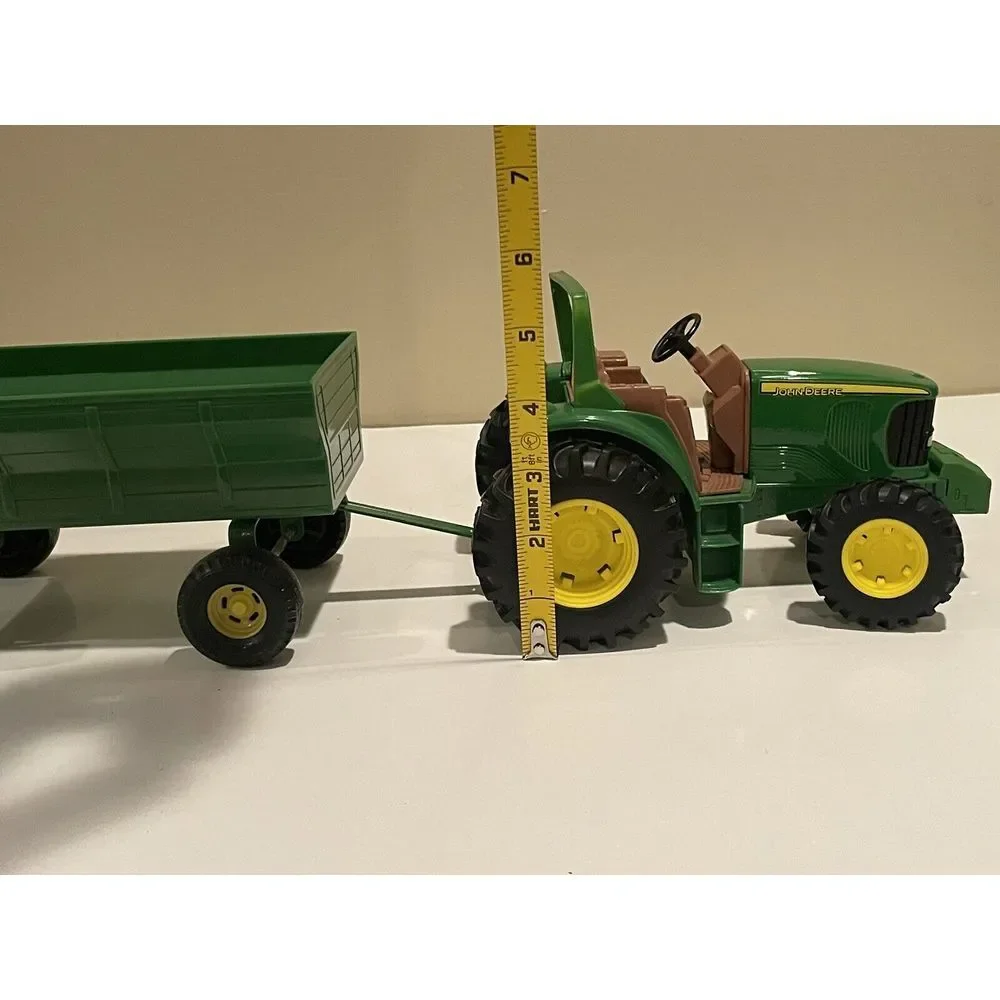 Ertl John Deere Tractor & Hay Wagon 1/32‎ Plastic Farm Horse Ranch